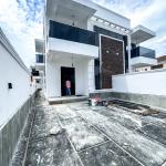 Contemporary 3 Bedroom Semi-Detached Duplex with BQ