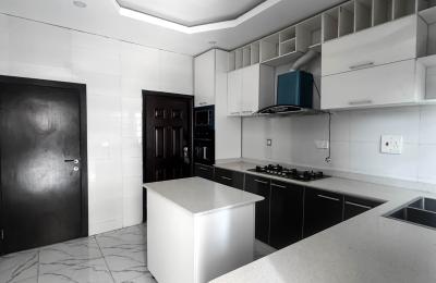 5 Bedroom Detached Duplex