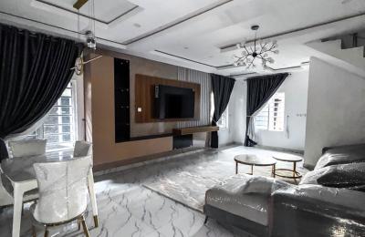 5 Bedroom Detached Duplex