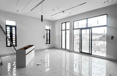 Contemporary 5 Bedroom Fully Detached Duplex with BQ