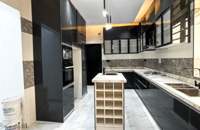 Luxury 5 Bedroom Fully Detached Duplex with BQ