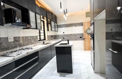 Luxury 5 Bedroom Fully Detached Duplex with BQ