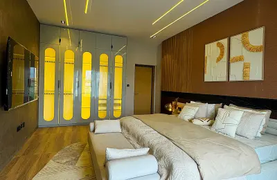 2 Bedroom Apartment