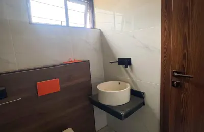 5 Bedroom Fully Detached Duplex