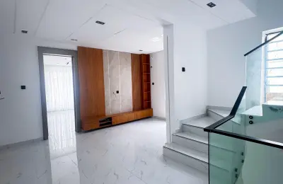 5 Bedroom Fully Detached  Duplex