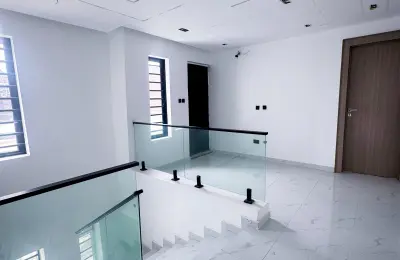 5 Bedroom Fully Detached  Duplex