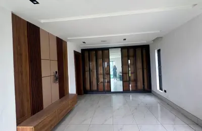 5 Bedroom Fully Detached Duplex