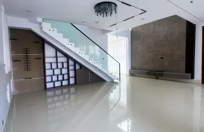 5 Bedroom Fully Detached Duplex