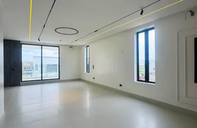 5 Bedroom Semi Detached Duplex